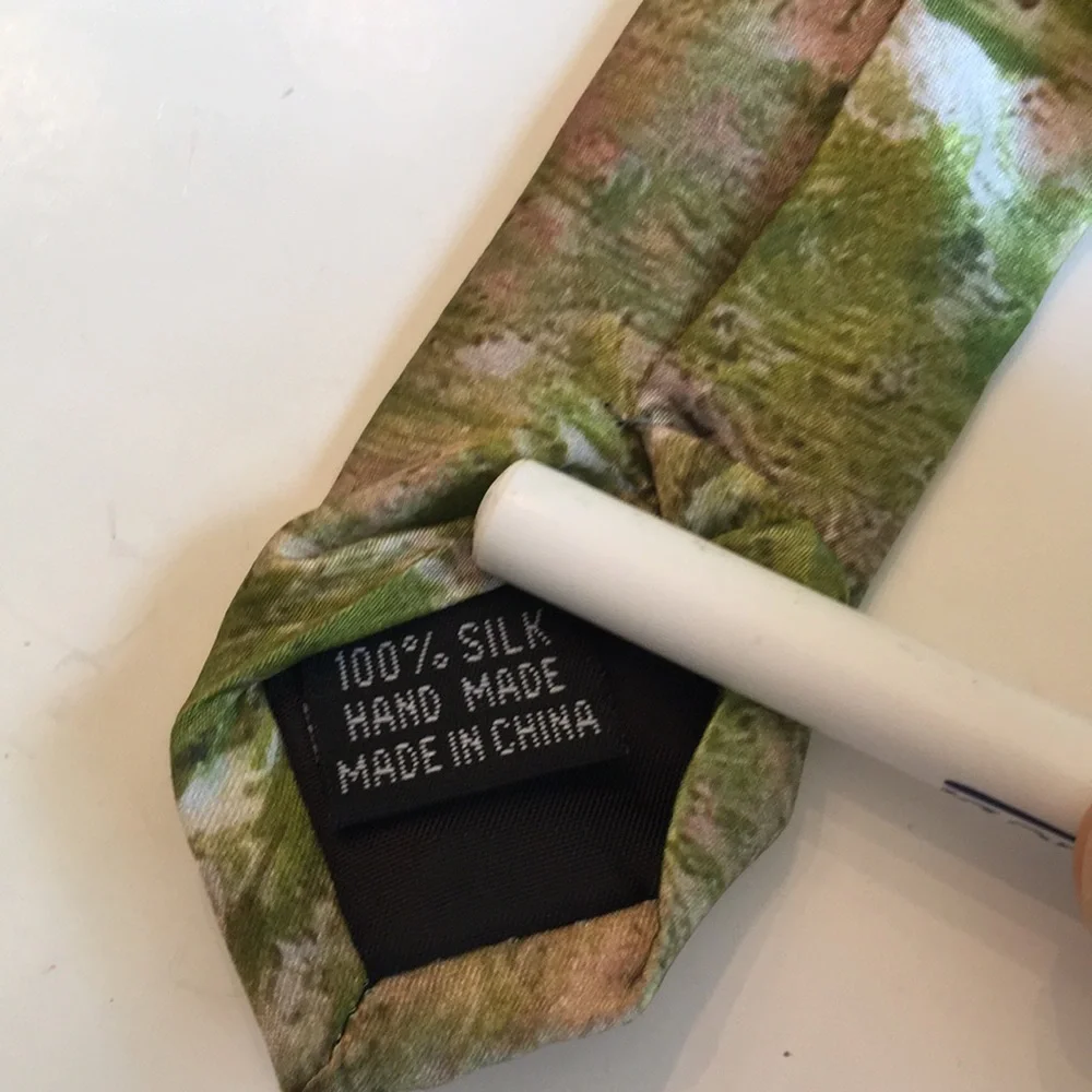 NWOT Silk Tie from Clark Art Institute - Picture 6 of 11